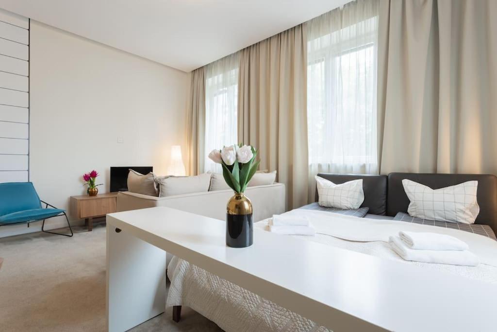 ורשה Close-Urban Chic - City Center - Studio Apartment - Plac Konstytucji מראה חיצוני תמונה