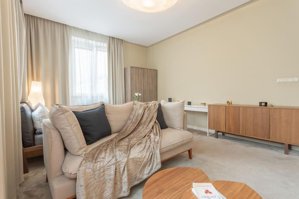ורשה Close-Urban Chic - City Center - Studio Apartment - Plac Konstytucji מראה חיצוני תמונה